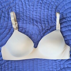 Victoria Secret Relaxed Fit Nude Bra
